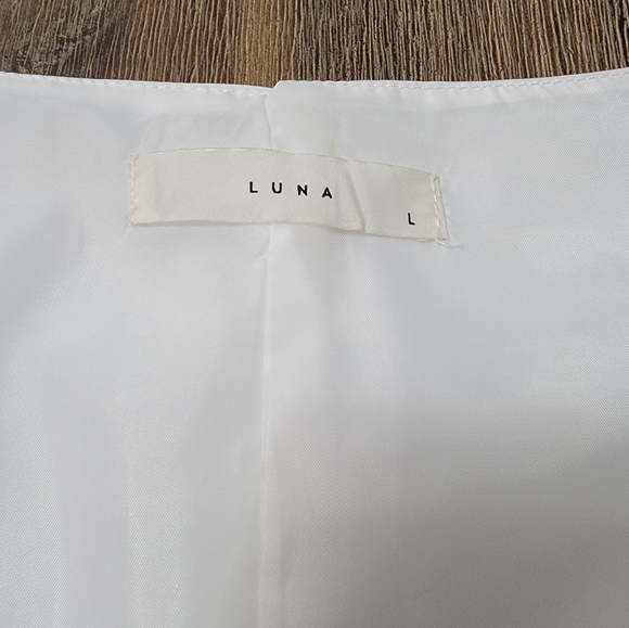Luna Cream Crop Top - Picture 3 of 4